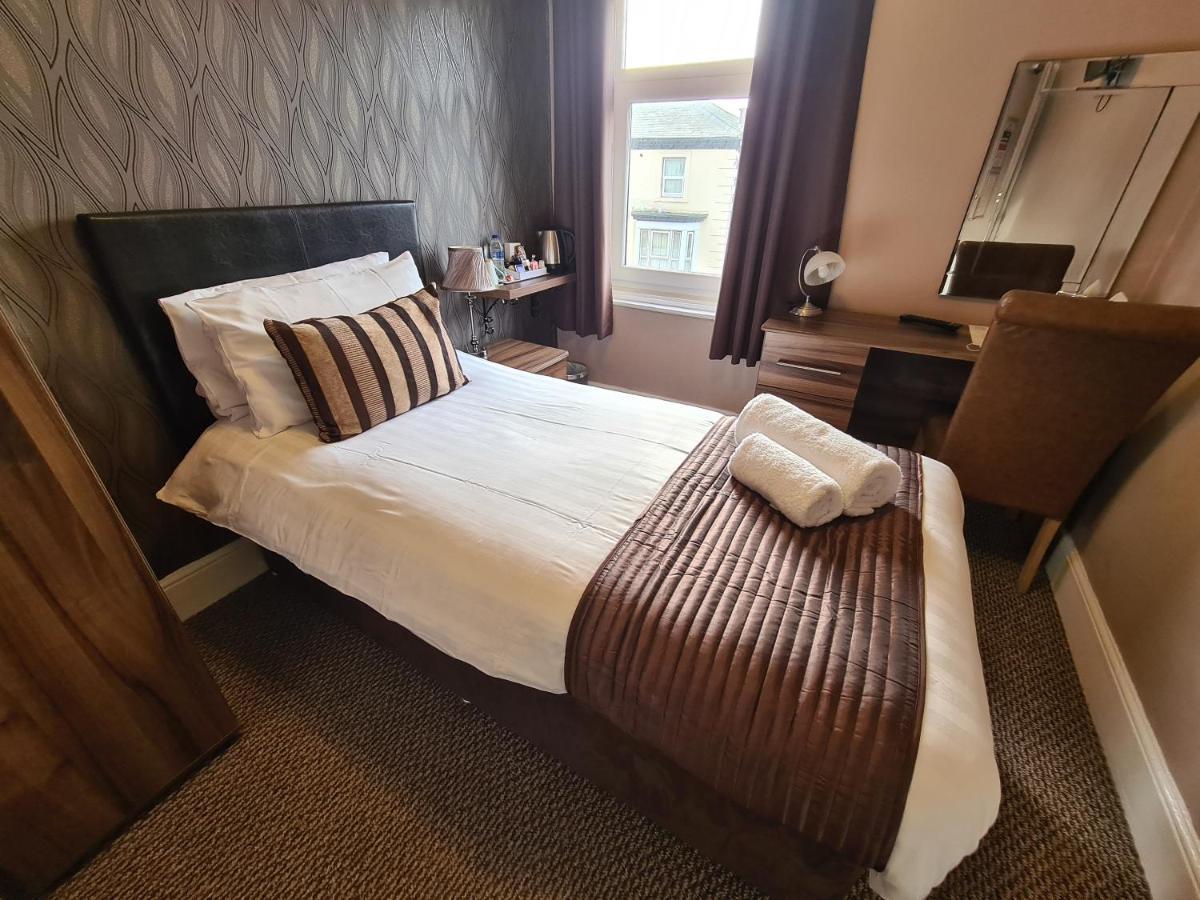 The Penkelie Hotell Southport Exteriör bild